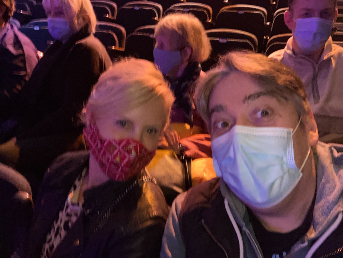 lesleyrosslyric's tweet photo. 3rd panto of the season (on my days off) - a fab afternoon supporting @PHApantos #Redhill #Aladdin
So great to see @ActorLewisRae being glorious & the shamazing @Nickyfar tearing up the stage
And I finally got to witness my #SisterInArms @SiBashDame doing her thing!
#Fablass https://t.co/d7OIrZx5ji