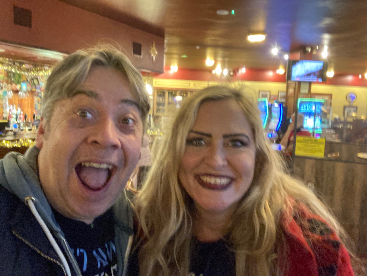 lesleyrosslyric's tweet photo. 3rd panto of the season (on my days off) - a fab afternoon supporting @PHApantos #Redhill #Aladdin
So great to see @ActorLewisRae being glorious & the shamazing @Nickyfar tearing up the stage
And I finally got to witness my #SisterInArms @SiBashDame doing her thing!
#Fablass https://t.co/d7OIrZx5ji