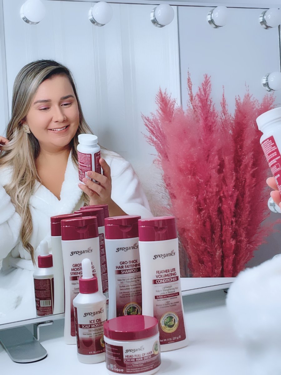 MyUniversalVIP's tweet photo. We know that holistic hair care is important to our customers and that's why we've created @My_Groganics a hair system designed to bring more volume and thickness to your hair. 

Learn more and get yours @My_Groganics!
.
.
#hairgoals #hairdo #hairsalon #haircare https://t.co/Ul7xuvK5D8