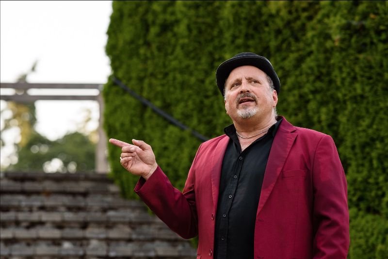 💌 Your last week to send a gift 💌 - mailchi.mp/778e3ee4d903/2…