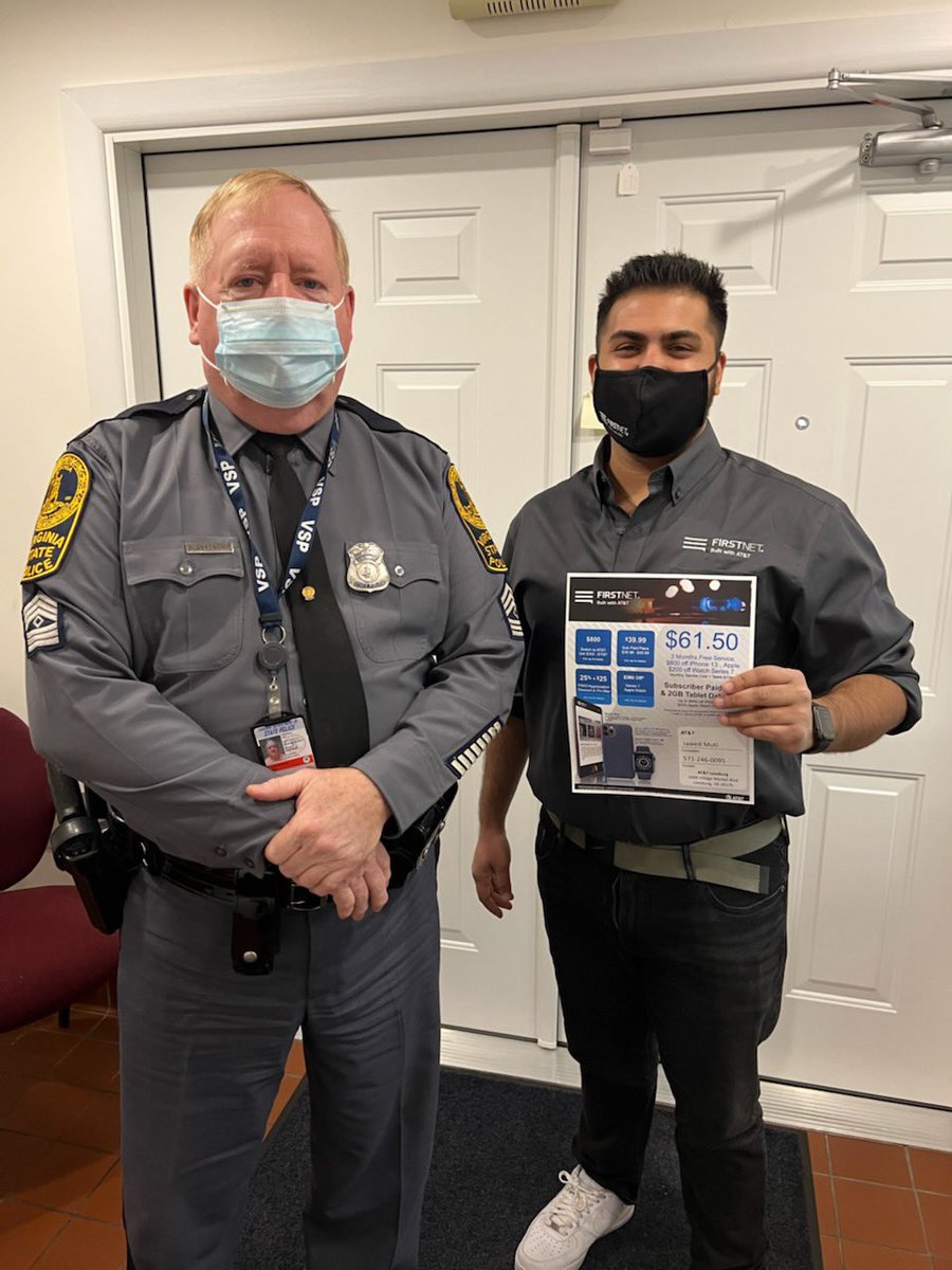 Jawad Muti our FIRSTNET Expert from AT&amp;T Leesburg Store stopped by Virginia State Police Station to wish our First Responders Happy Holidays and talk FIRSTNET. <a href="/404girl/">Betsy Francis</a> <a href="/DaleB1/">Dale S. Brown</a> <a href="/tandtmichael/">Michael Halpin</a> <a href="/MS5083/">MANOJ SINGH</a> <a href="/FirstNet/">FirstNet, Built with AT&T</a>