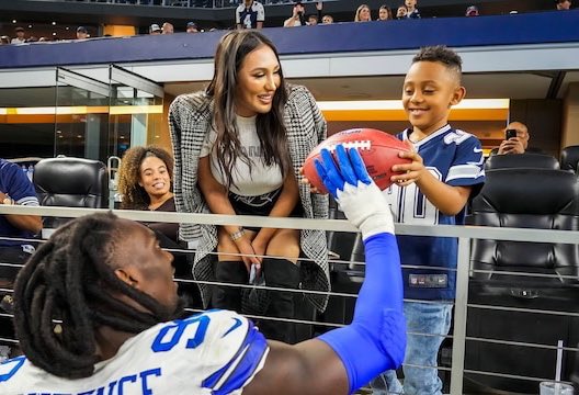 TankLawrence's tweet photo. Live For Moments Like These. 💯 #FamilyFirst https://t.co/6ahF5PVMGG
