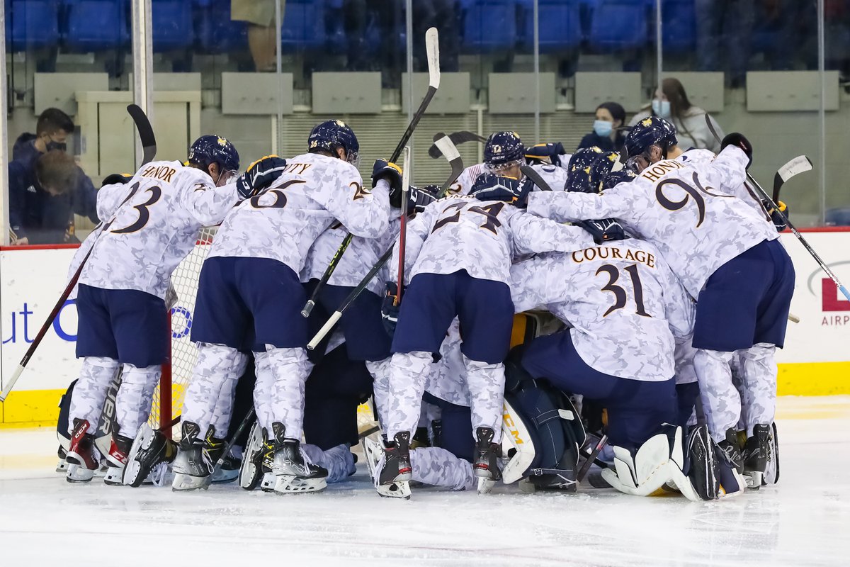 QU_MIH's tweet photo. It's been 17 days since we last hit the ice, so let us remind you where we left off...

1st in NCAA - PK % &amp; scoring defense
2nd in NCAA - Scoring margin &amp; FO win %
Perets - 1st in NCAA in shutouts &amp; GAA
Metsa - 2nd in NCAA Assists/gm

Oh yeah, and the #2 team in the nation. https://t.co/LvBzyNqBTQ