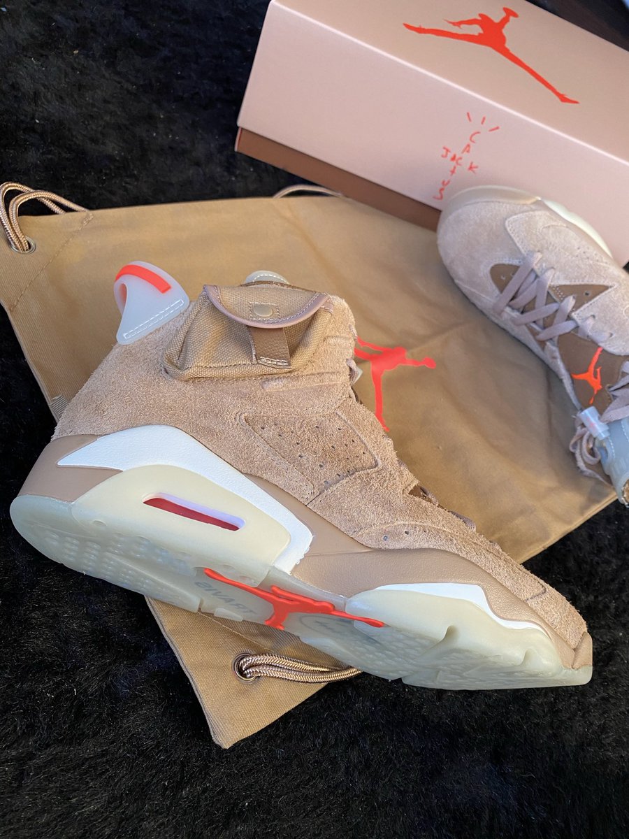 antoinectx's tweet photo. Le choix était trop dur.. 
#top4sneakers2021 https://t.co/yPdIhzK5Cq