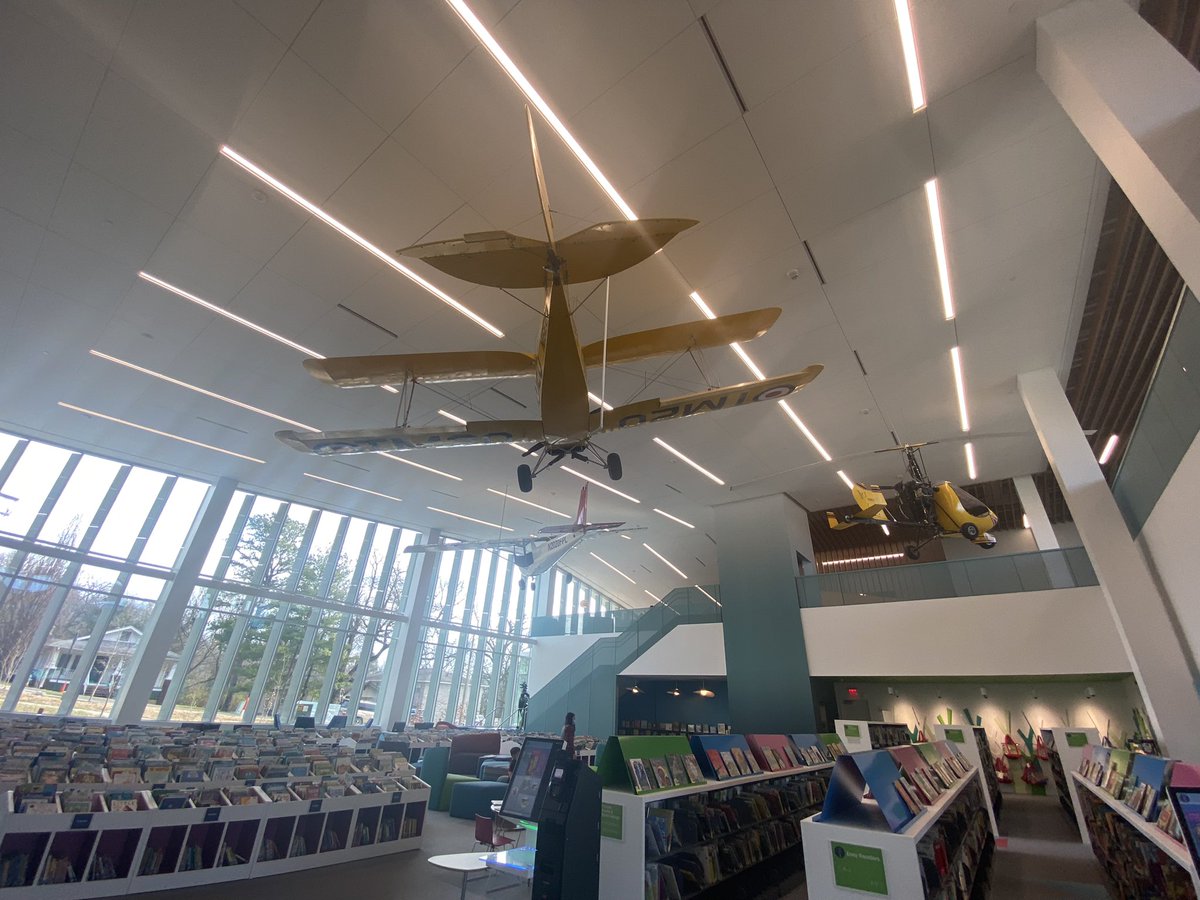 PhyllisMBell's tweet photo. I stopped by the @FPL_Library to get a library card. The love of reading is a family affair.  @NateBell4AR, @HannahMarieBell, @VictoriaBell and @GS_Watson #Reading #lifetimeoflearning https://t.co/lSuWzHpkA5