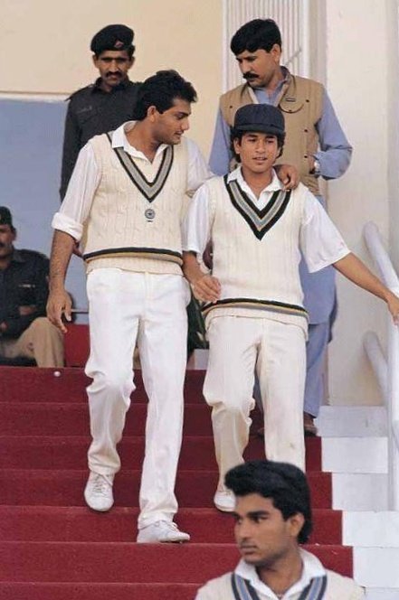 CricketChannel_'s tweet photo. Can you guess the tournament?

@sachin_rt @AzharMahmood11 @sanjaymanjrekar https://t.co/i0eQBdhi3a