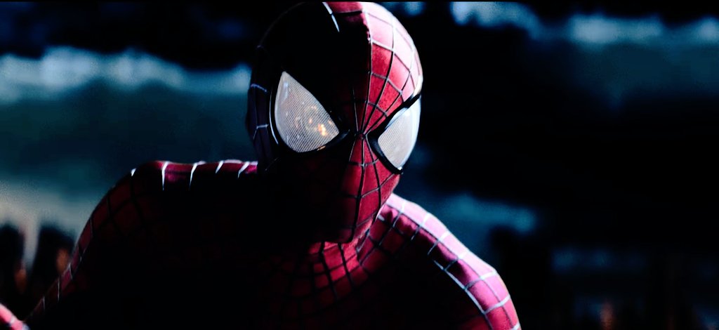 GeeksDc's tweet photo. Say what you wanna say about the movie but y'all can't deny the fact that the VFX and Cinematography SLAPS 🔥✨ #MakeTASM3 https://t.co/s8FMa1lzzJ