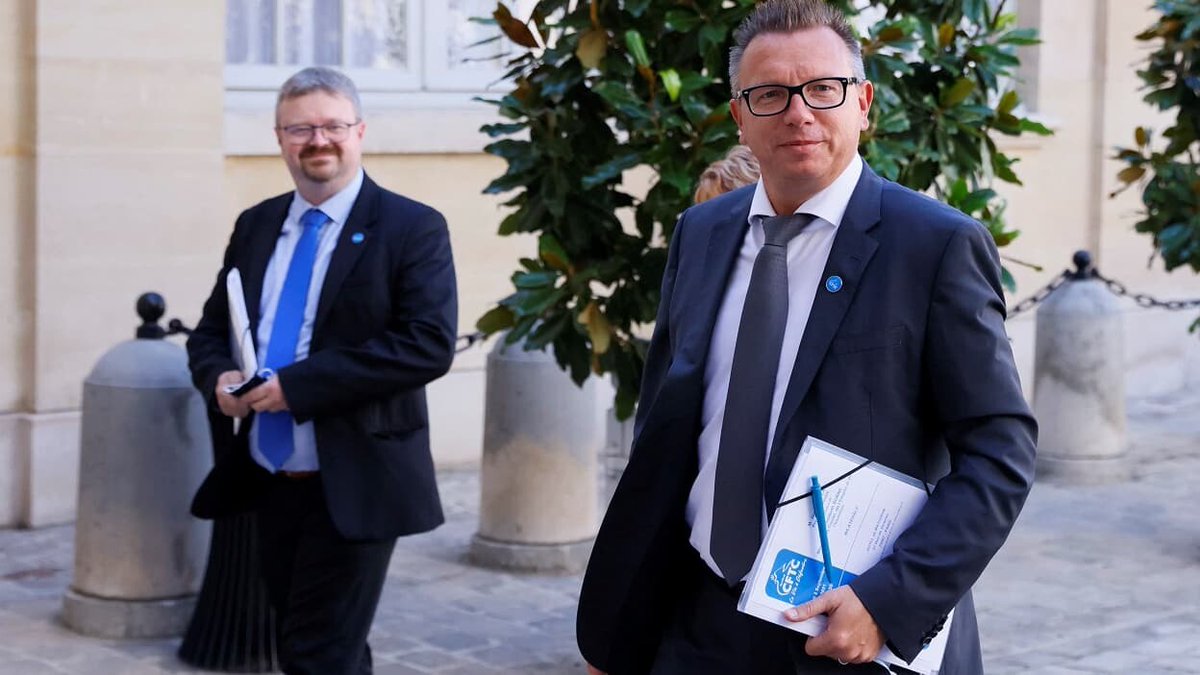 bfmbusiness's tweet photo. Télétravail obligatoire 3 jours par semaine: la CFTC salue "une bonne mesure"
https://t.co/Ov0VYEiwlx https://t.co/m4dLq0wJ76