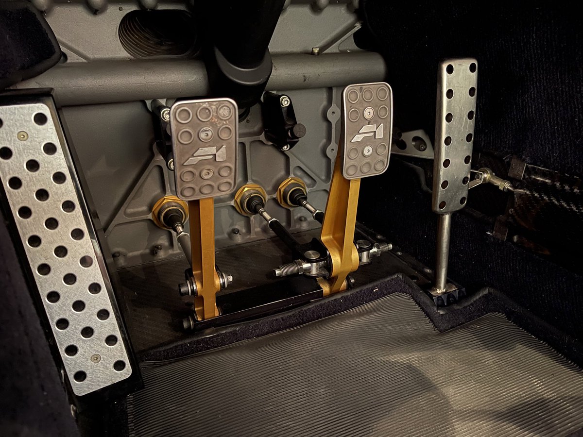 perfectionvalet's tweet image. For the same event a McLaren F1. I’ve maintained the appearance of this particular car for quite some time now and it never ceases to amaze me how incredible they are the closer you look. #pv2021