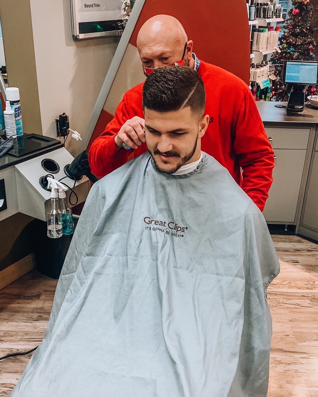 Jeremy Ruckert on Twitter: "Bowl season is here &amp; shoutout to  @GreatClips for getting me gameday ready! They make it easy to feel like  you got this, with great prices and skilled