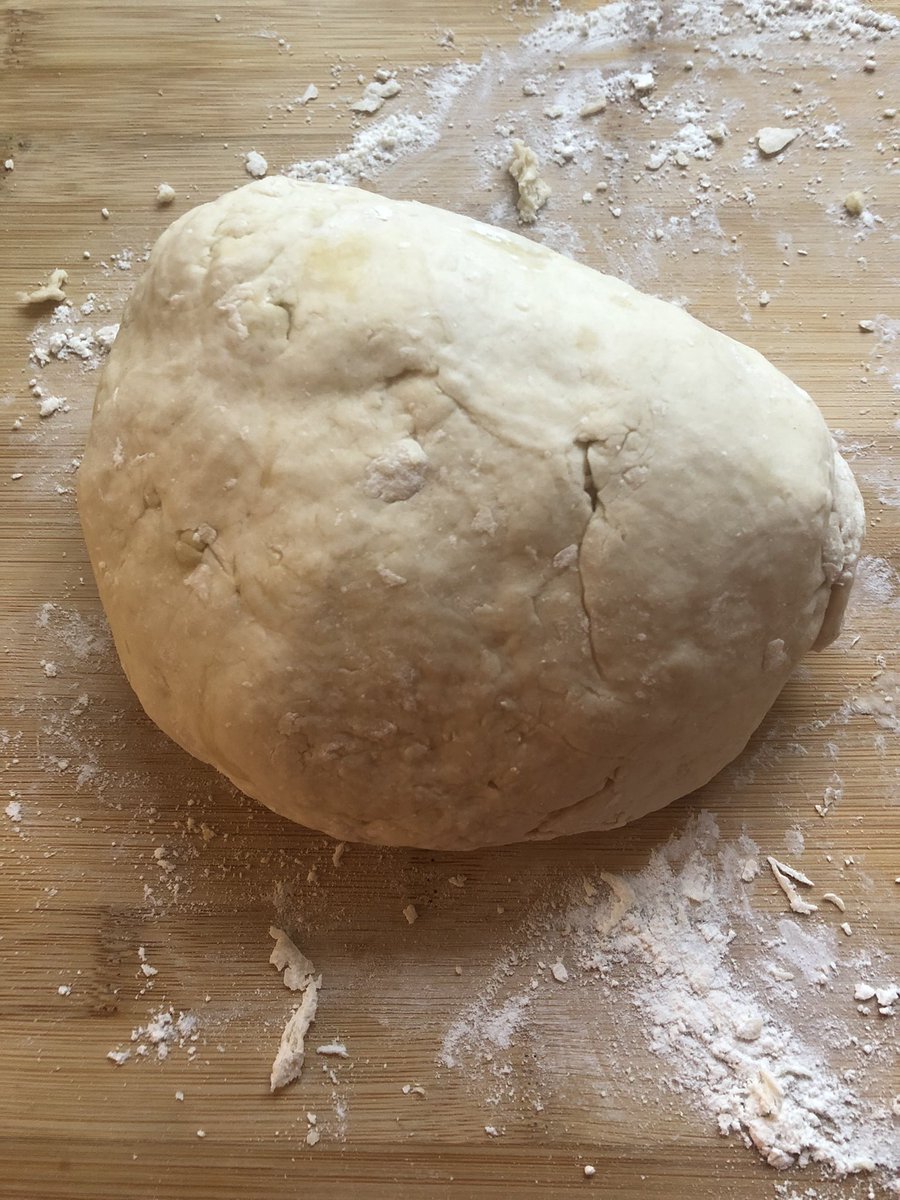 First time making naan, couldn’t get it bubbly, along with butter chicken.#ChemistsWhoCook