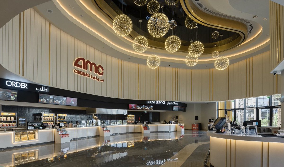 QassimC's tweet photo. قريبًا صالات سينما AMC في #القصيم وتحديدًا في مدينة #بريدة 

📍طريق الإمام البخاري - كيان أڤنيوز https://t.co/m73XQ0KnGx