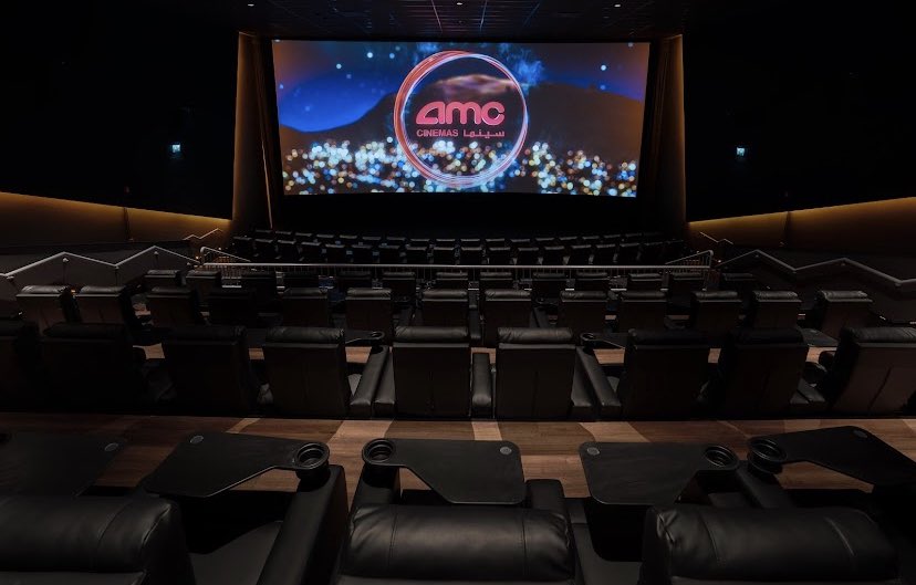 QassimC's tweet photo. قريبًا صالات سينما AMC في #القصيم وتحديدًا في مدينة #بريدة 

📍طريق الإمام البخاري - كيان أڤنيوز https://t.co/m73XQ0KnGx