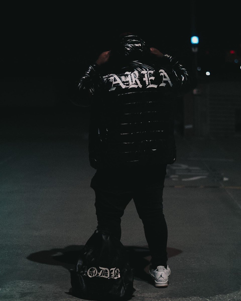 GIVENCHYBASTARD tweet media