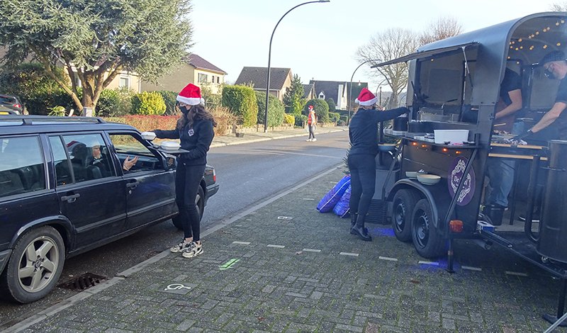 Oudejaarseditie Foodrally Montferland helemaal uitverkocht <a href="/pcdedeel/">Partycentrum De Dèèl</a> <a href="/plokdidam/">Partycentrum PLOK</a> <a href="/tPeeske/">Uitspanning t Peeske</a> <a href="/brinkspannekoek/">Brinks Pannenkoeken</a> <a href="/cafedegracht/">Chantal Schenning</a> <a href="/HRCarpeDiem/">Havezathe Carpe Diem</a>  stemvanmontferland.nl/oudejaarsediti…