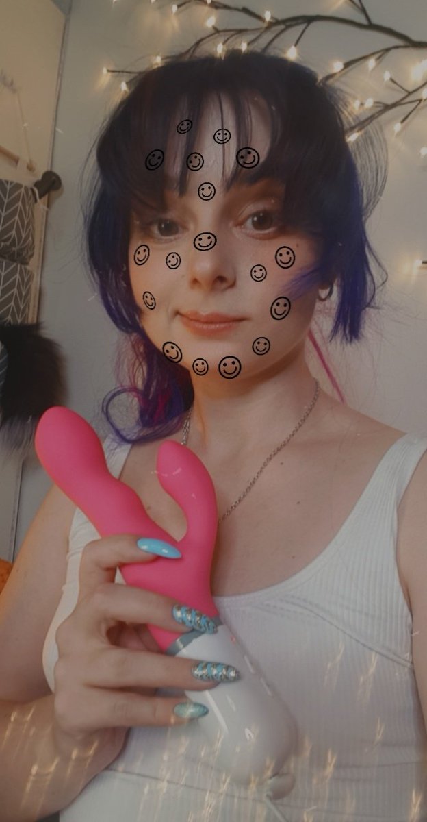 smurfass_42's tweet photo. Woohооо!! 🥰 i got my new nora @Lovense ❤❤❤ https://t.co/uL5St7EMDB
