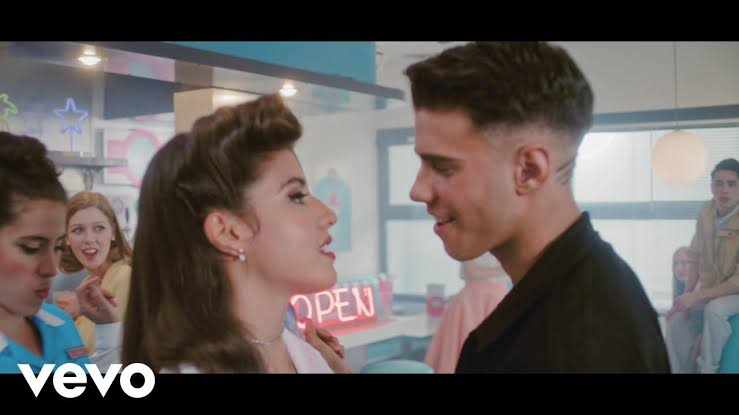 📈 | YOUTUBE

Julio Peña, Isabela Souza - Vale, vale (De "BIA: Un mundo al revés")
▶️ 12 MILHÕES DE VIEWS.

📎 youtu.be/by3ln6bkodq