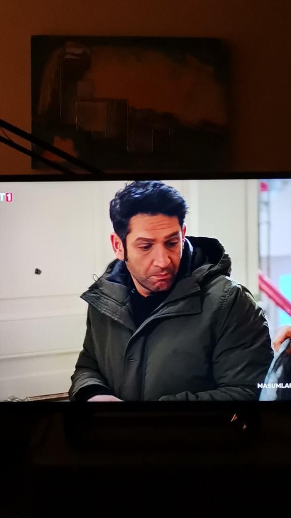 DinginAcelya's tweet photo. Safiş çığır aştı 🤣😅
Temizlemeye doyamadığı evine hatta yabancıları evine almayan Safiye sevdiği banyo alsın diye evini açtı 🥰
#MasumlarApartmanı #SafNac #NacSaf https://t.co/NqMKk5oyvT