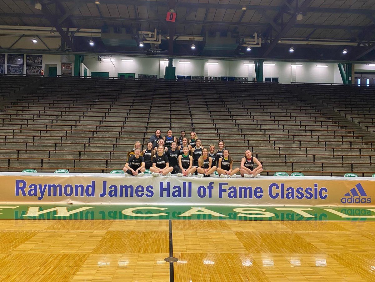 Special thank you to Mr. May for the excellent hospitality and tour of the (<a href="/HoopsHall/">Indiana Basketball Hall of Fame</a> ) Hall of Fame before we took the court at New Castle Fieldhouse this afternoon!

“You can’t walk 10 or 20 feet in here without seeing something related to Washington Hatchets.”🖤💛