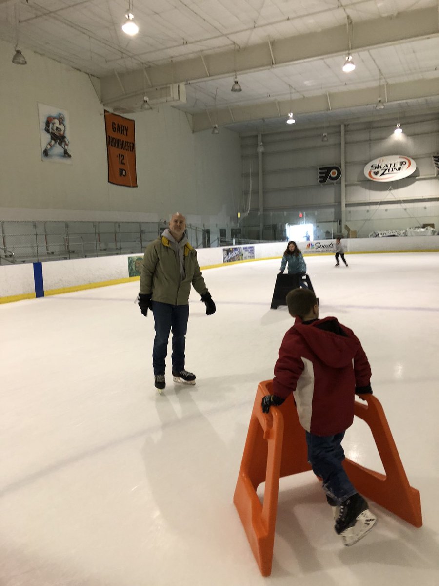 BridgetA007's tweet photo. @SkateZoneAC thanks for some winter break fun for our family! ❤️⛸ https://t.co/N9w0J9dPOr