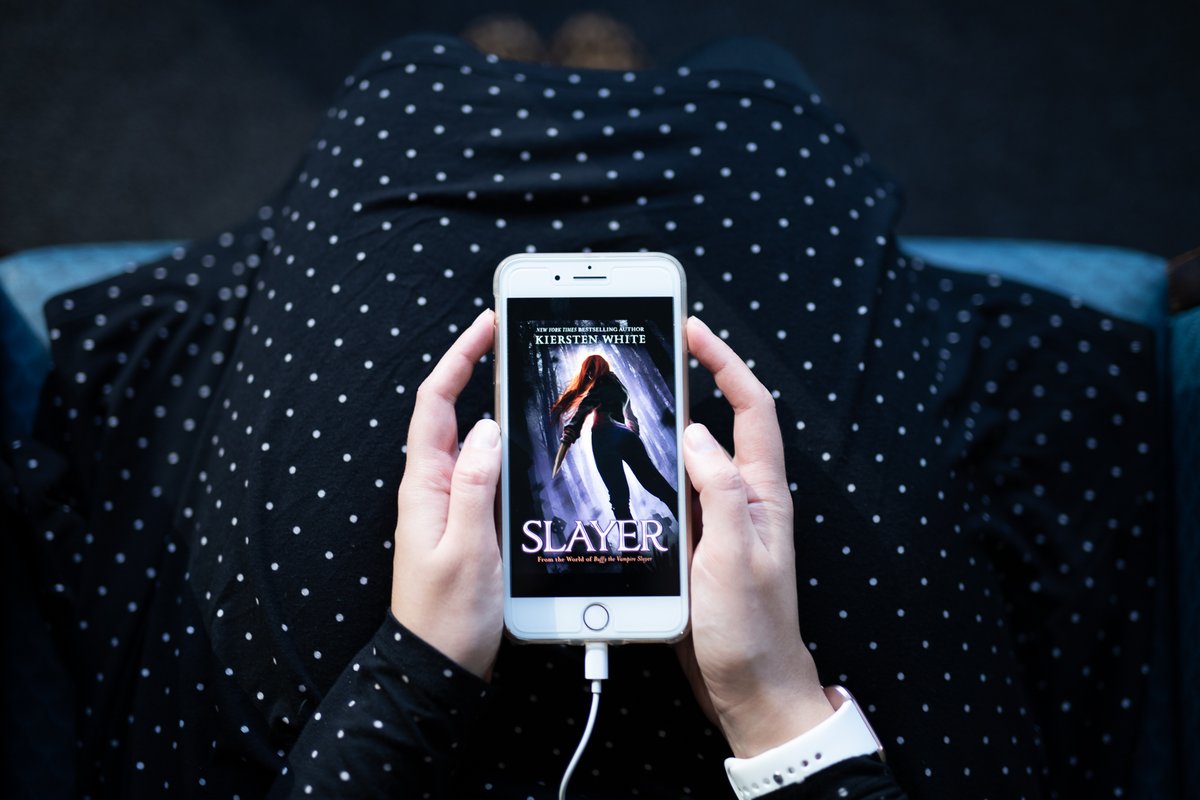 oclslibrary's tweet photo. If "read more books" is on your annual list of goals but you never seem to have the time, try out some of our #audiobooks! With your library card, there are plenty of audiobooks at your disposal to play while you address all your other goals and tasks. #OCLSReads https://t.co/dlbWgrpzLM