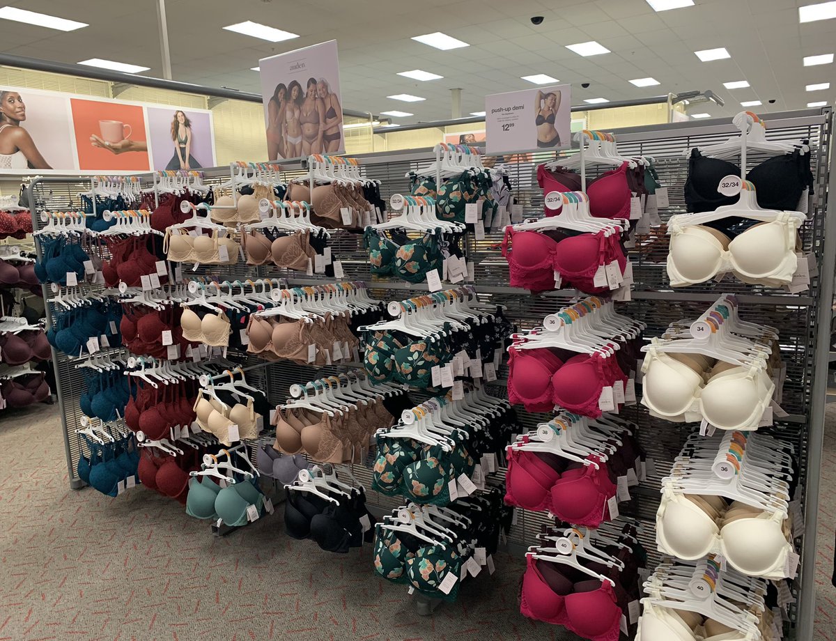 Intimates DBO Grace and I had a training day in bras. Teaching our new DBO all about fits, styles, and perfect zones 🤩

<a href="/elainequitos/">elaine quitos</a> <a href="/Courtneywin3/">Courtney Winchester</a> <a href="/JessicaAtTarget/">Jessica At Target</a>