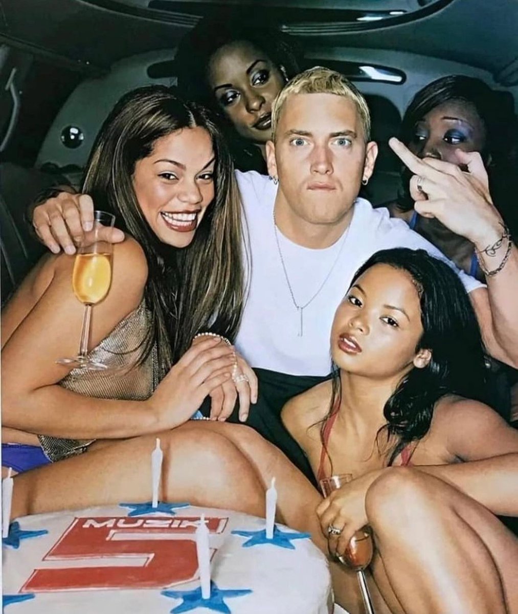 ARTIFAXING (@pedestrian) on Twitter photo 