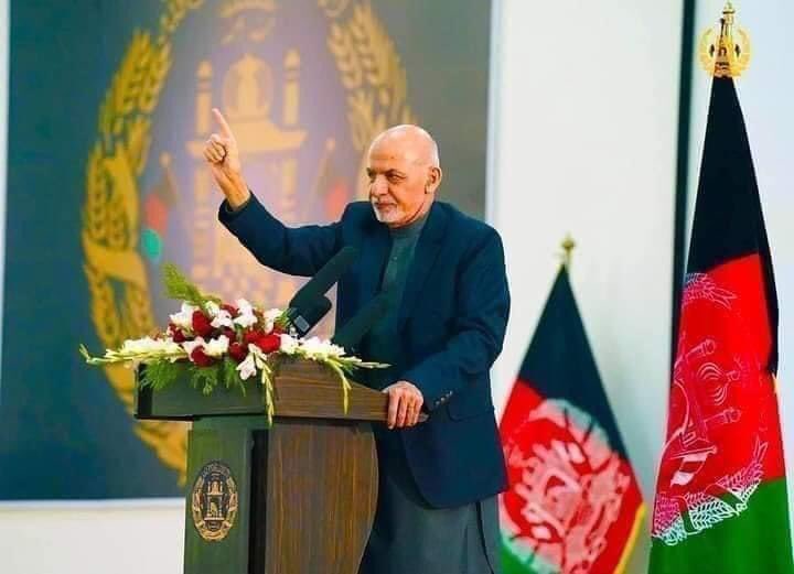 Army72960384's tweet photo. خامار ده. ټولی نړی ته یی ماتی ورکړه. انتظار شی.لږ وخت ده غنی بابا به بیا راځی او دا ځل دسی راځی چی افغانستان کی به تل لپاره سوله راول�� او ټول افغانان به سره یوه موټی کوی که هغه تالب وی او که جمهوریت وی که سیک وی او که تاجک، اوزبک، پښتون یا پنجشیری وی. دوښمنان به ختمیږی. انشاالله. https://t.co/XHvDnhwveH