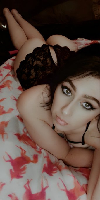 ♡Trashdoll♡’s pics and videos