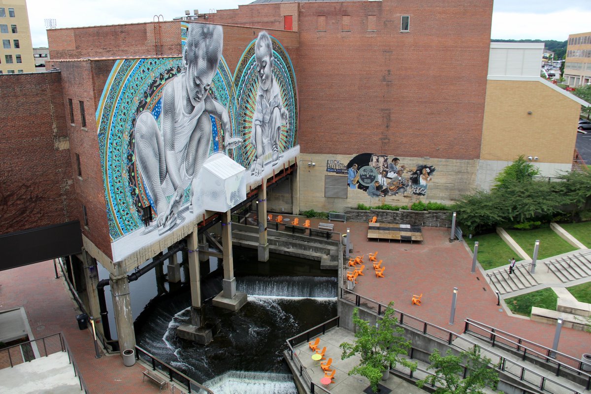 Imagine the benefits of living in a city with the convenience of being located within driving distance of a national park. This life could be yours when you become a resident at The Bowery District. Visit our site to discover even more amenities!