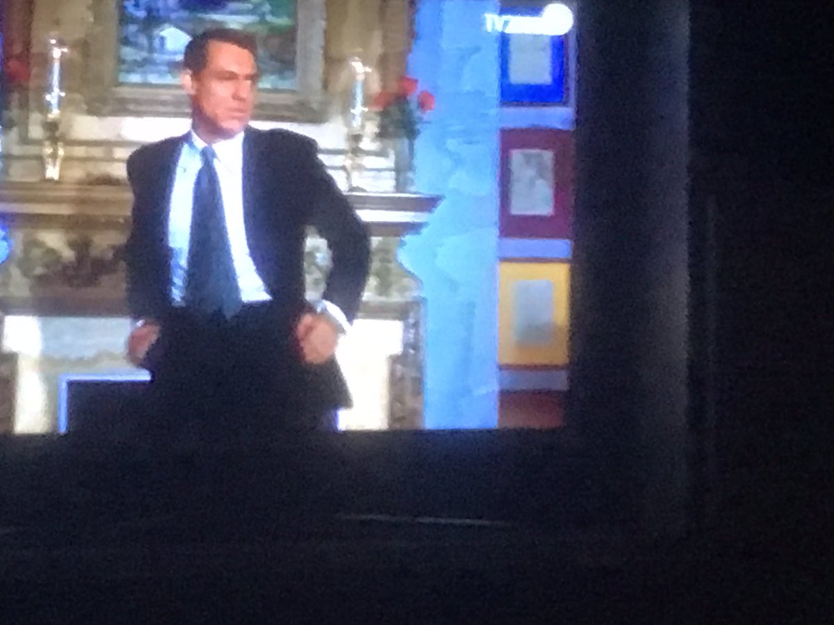NaniPuffo's tweet photo. #Indiscreto  quanta eleganza e fascino! #IngridBergman e #GaryGrant https://t.co/GtD72yolJs