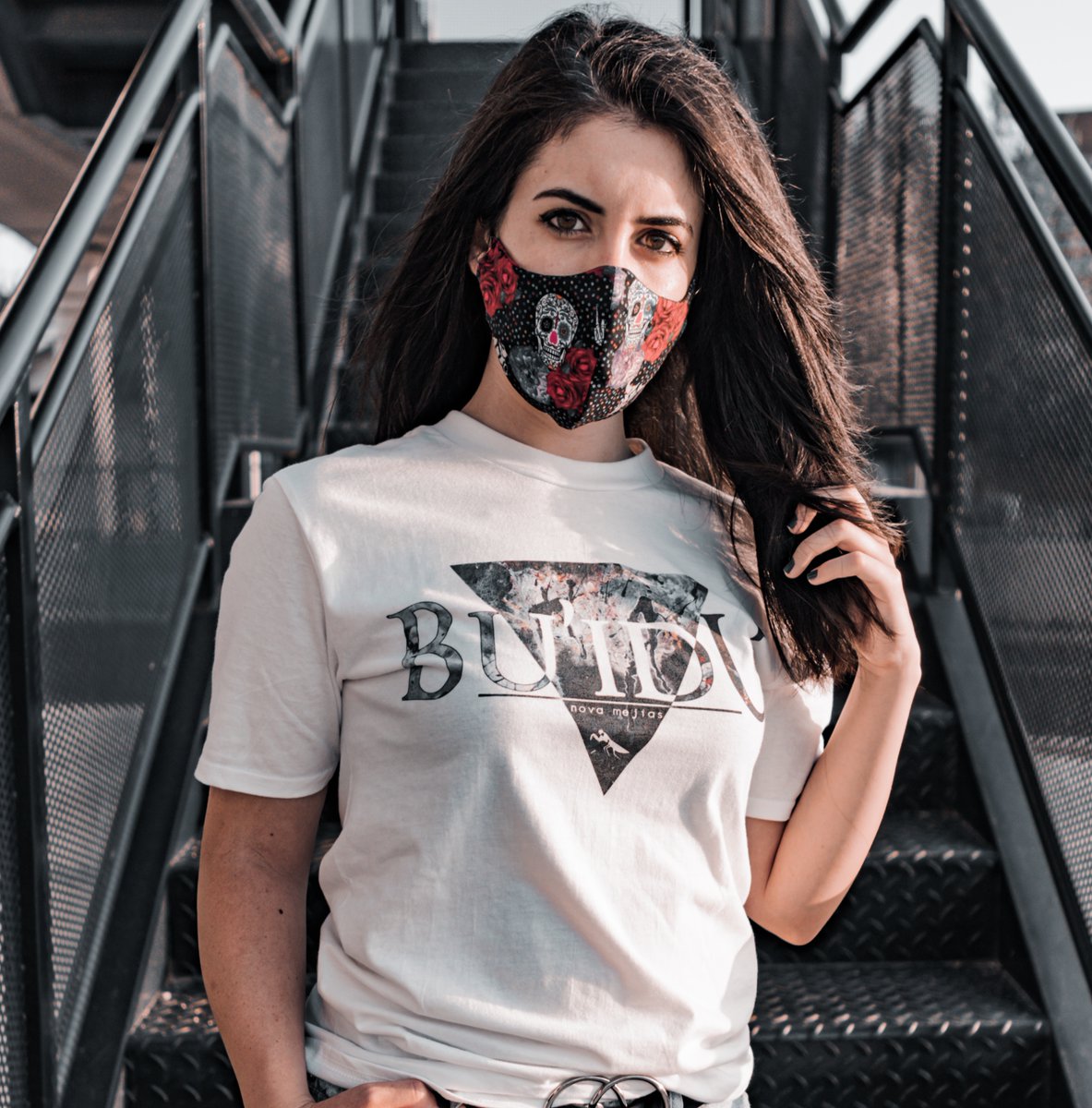 They only see their enemies giants those who live on their knees
  📸 <a href="/xabi/">Xabi Vázquez</a>.esefotografil #streetstyle #themantisbrand #urbanstyle #modaurbana #estilourbano #winter #streetwear #diciembre #fashion