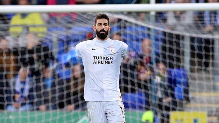 oguzkenar's tweet photo. Galatasaray kalecisi İsmail Çipe https://t.co/M4jdPqOk7V