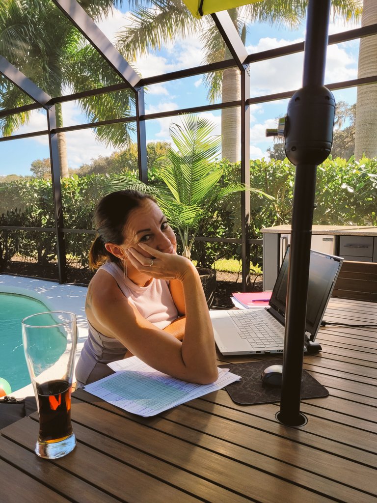Crypto_FOK's tweet photo. Our very own artist working on a collection of non-generative art. Will be releasing the first set on @opensea weekly in 2022. #cryptoartist #nft #womanatist #Florida #modernart #cryptocurrency https://t.co/0tLgm9Jlne