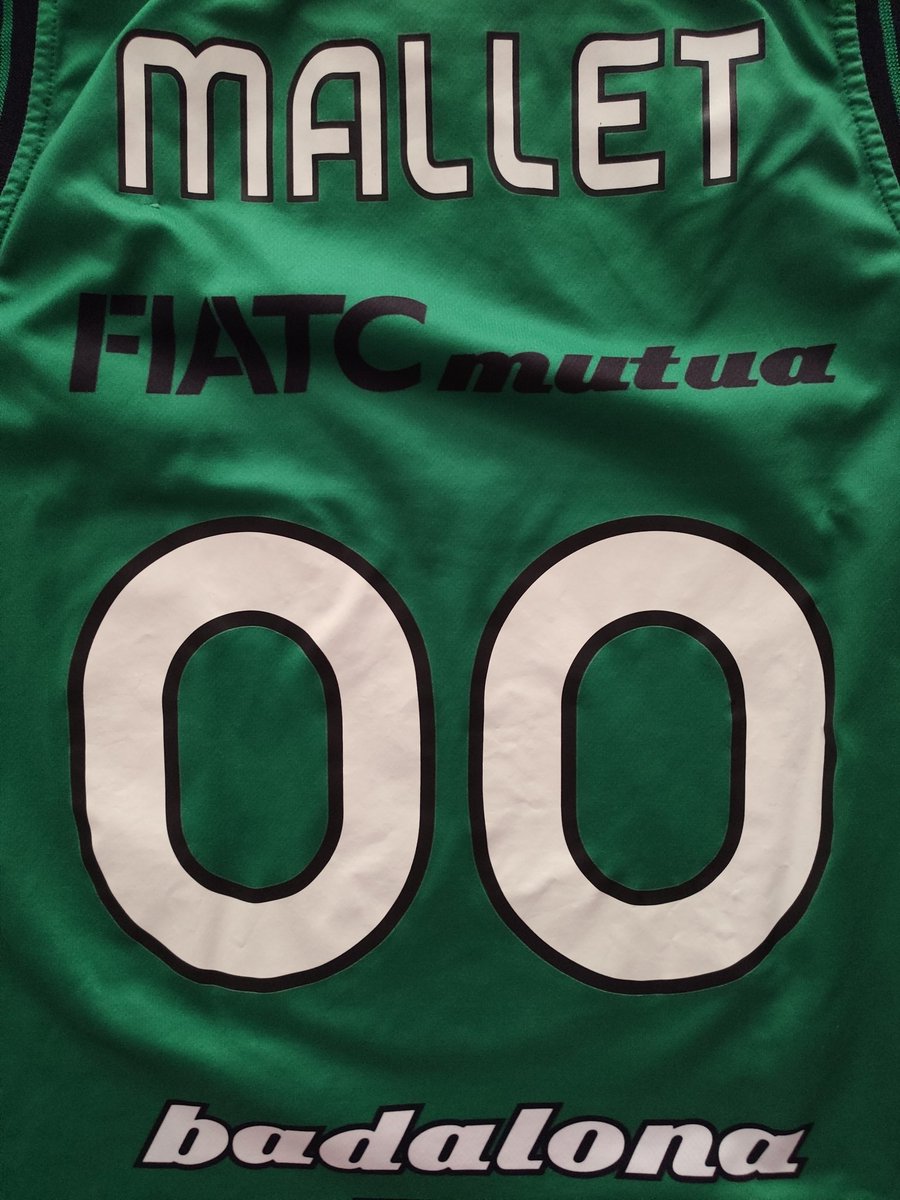 @Tiempo_joventut Ídol <a href="/DemondMallet/">Demond Mallet</a> 💚🖤