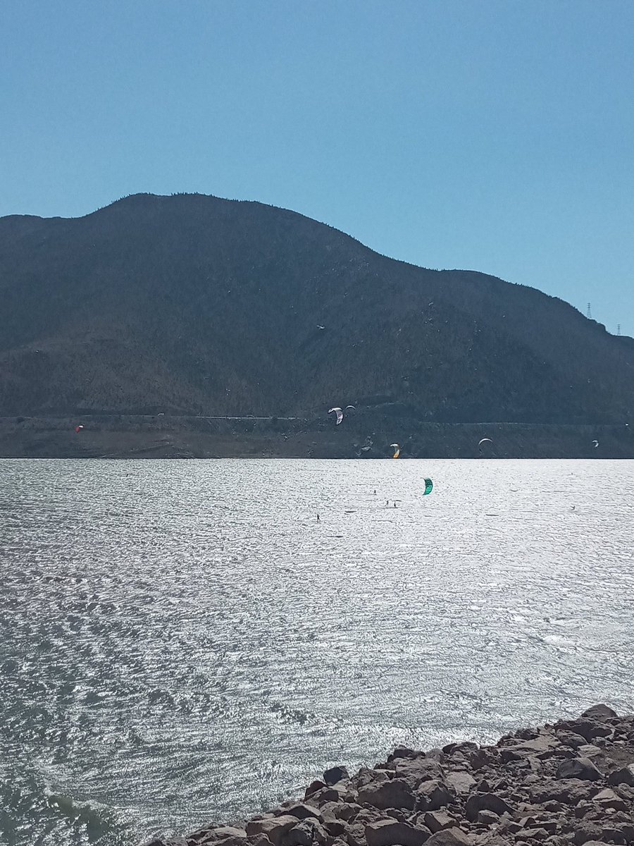 ealvaradomura's tweet photo. Poca agua pero una vista maravillosa.
#embalsepuclaro
#gualliguaica
#vicuña
#valledeelqui https://t.co/8r8aZuFaFT
