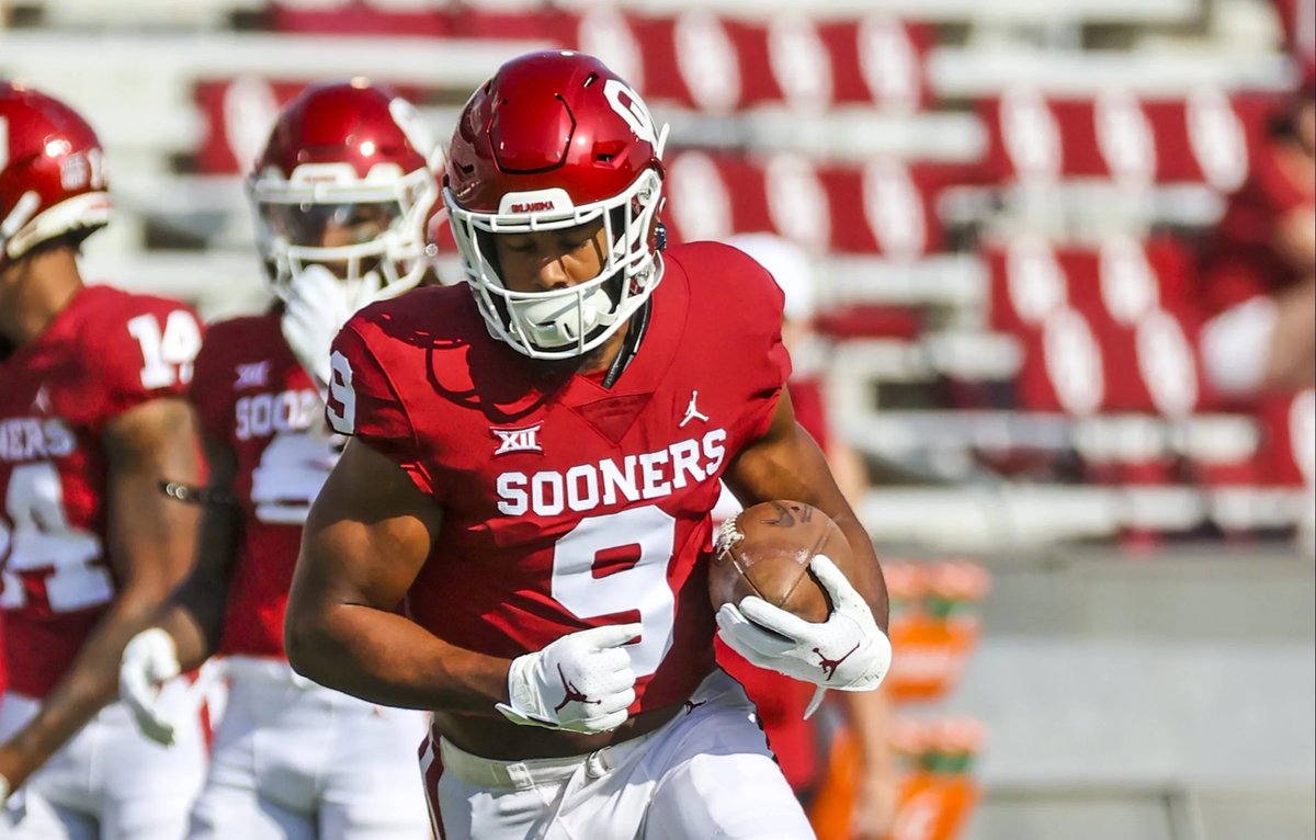14Louiegames's tweet photo. after an amazing talking with the ou coaching staff oklahoma has given me my 15th offer https://t.co/seTYMUisSF