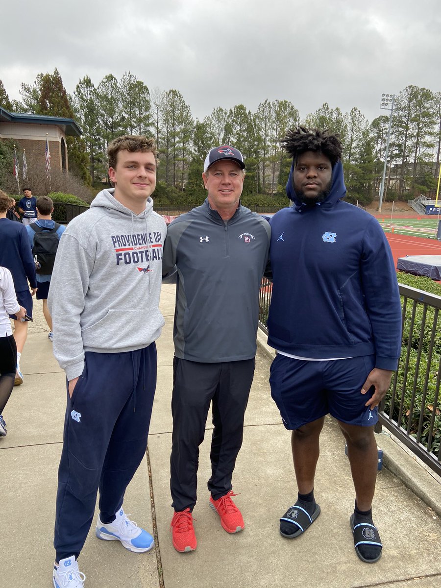 PDS_ChargersFB's tweet photo. Fun to have alums WR Thomas Flynn and DL Kedrick Bingley-Jones back practicing in Overcash Stadium now with the Tar Heels as they prepare for the Dukes Mayo Bowl!
#PDFootballFamily
#alwaysacharger https://t.co/K0jWEcgnzR