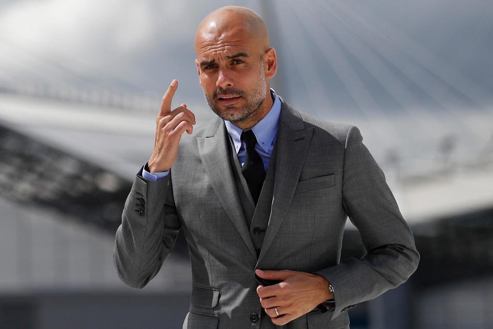 - مانشستر سيتي الآن في البريمرليغ : 

• الصدارة بفارق 6 نقاط 

• أقوى خط دفاع 

• أقوى خط هجوم بالتساوي مع ليفربول