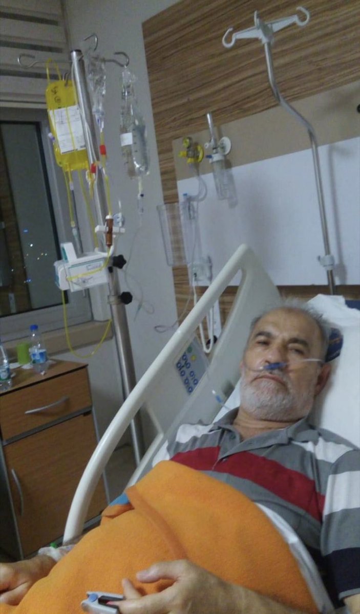 Beş ay önce kanser teşhisi konulan ve hastalığı 4. evreye kadar ilerleyen emekli Refik Yeşil’in (68) bu akşam Antalya L Tipi Cezaevi karantina hücresindeki ilk gecesi… 

Yaşadığını ve insan olduğunu zanneden herkese iyi uykular. ⁦<a href="/adalet_bakanlik/">T.C. Adalet Bakanlığı</a>⁩