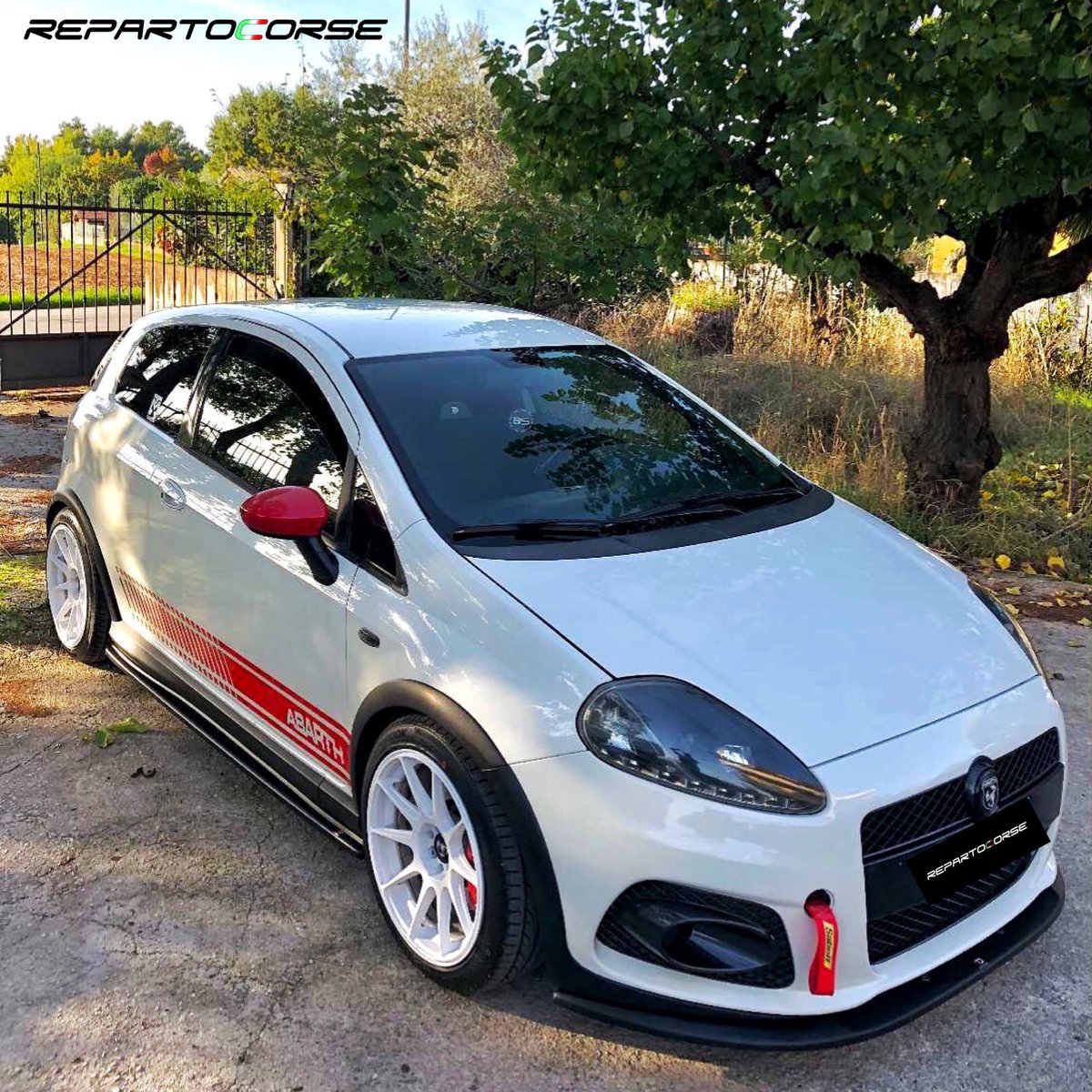 RepartoCorse's tweet photo. Che GPA quella di @ericlemma con distanziali Sparco, ammo Koni e filtro BMC presi da noi, ma non solo!

Bella bella 😍👏

Special Parts for Special Cars! #repartocorse
👉 https://t.co/fJygCB3qti

#abarth #grandepunto #gpa #tuning #elaborare #tuningparts #tuningcar #abarthisti https://t.co/FxlmVUe0g6