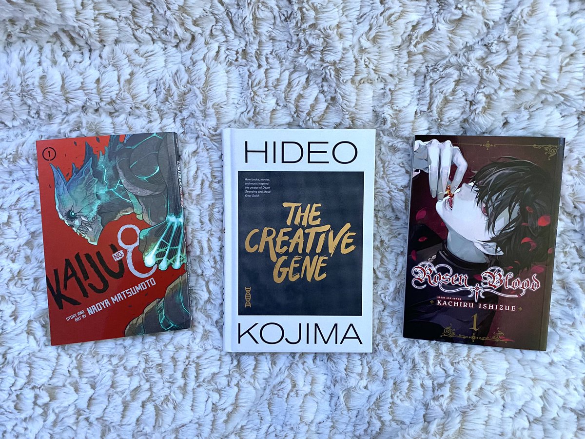 Tortilla_Senpai's tweet photo. merry Christmas from @VIZMedia?!🎄✨🎁 they sent me the 1st volumes of Rosen Blood, Kaiju no. 8(which i’ve heard super good things about!), cute Naruto swag &amp; @HIDEO_KOJIMA_EN’s The Creative Gene! 🧬🙏🏽

thank u to the lovely ppl at Viz for such a thoughtful &amp; cozy care package!❤️ https://t.co/oJmrzjGmG5