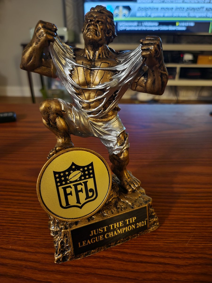 I wanna take this chance to apologize, to absolutely nobody 🏆 #FantasyFootball