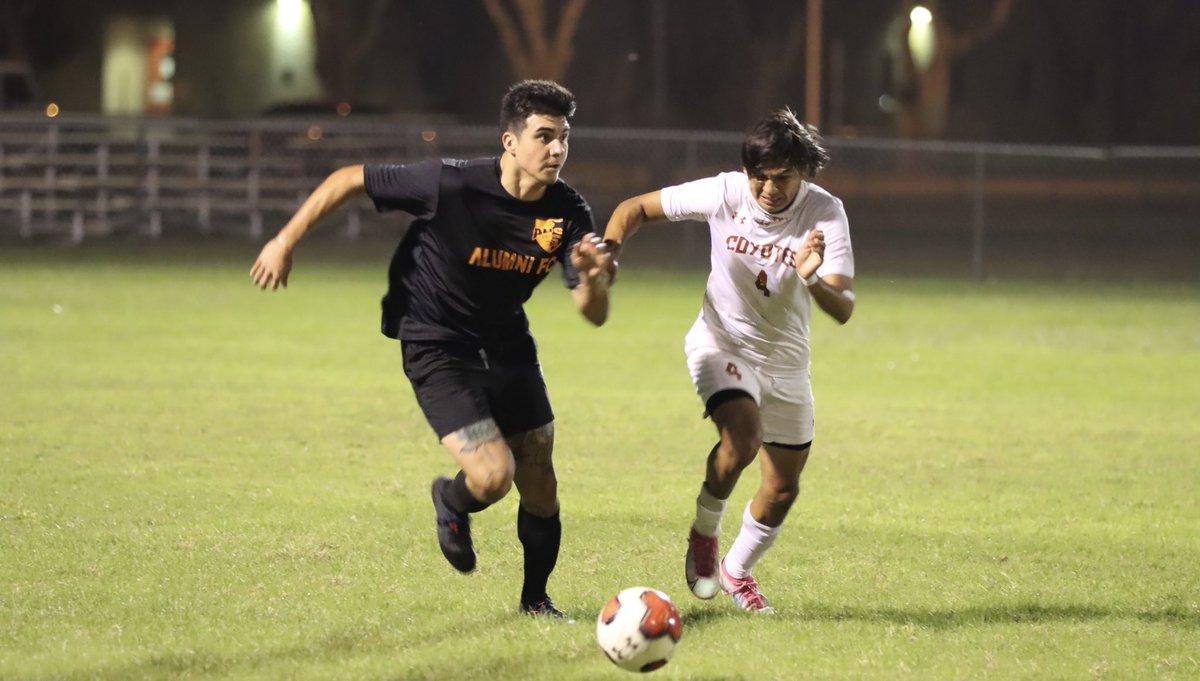 Alice Varsity Boys vs. Alice Alumni FC <a href="/coachjcr1/">Juan Rivadeneyra</a> <a href="/AliceAthletics1/">@AliceAthletics</a> <a href="/AliceISD/">Alice ISD</a> <a href="/EchoNewsJournal/">Alice Echo-News</a>