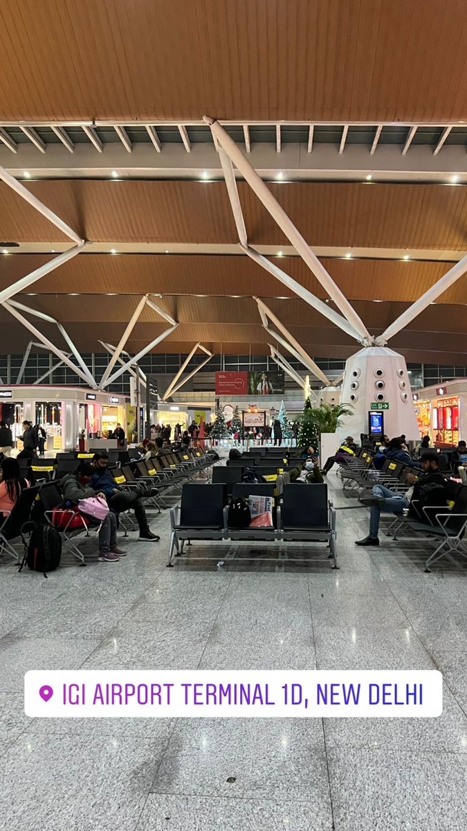 spoonsoflavour's tweet photo. Last trip of 2021 😃😁😁 
Bye Bye #Delhi Will see you next year!😉😁
.

#Kashmir #LastTripOfTheYear #LateAnniversaryCelebration #10YearsOfMarriage #InSearchOfWhiteGold https://t.co/hDF1We9Pqp