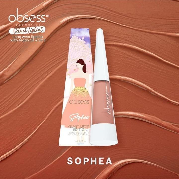 thenamessha's tweet photo. [Help RT]

@hajardaudi2 nak let go this ayumi set from obsess cosmetics for RM 180🤗

All new &amp; tak pernah guna lagi, this set includes:
- loose powder
- cushion foundation (code ginger)
- velvet liptint (code sophea)
- set blusher (4 in 1)
- eyeliner &amp; eyebrow pencil
- mascara https://t.co/bUk9NAaU12