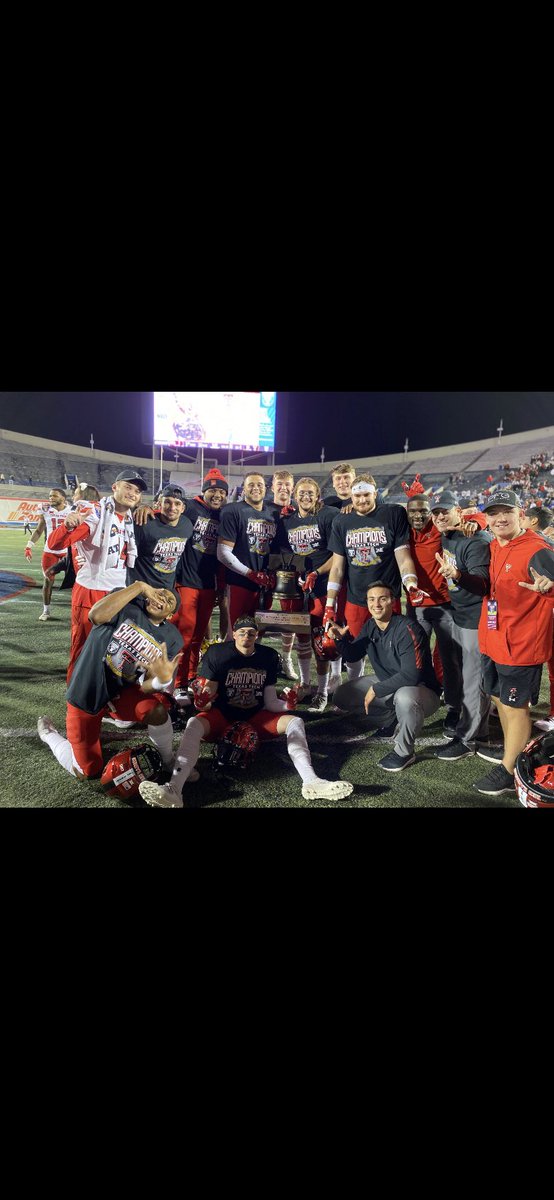CastlesJed's tweet photo. LIBERTY BOWL CHAMPS!!! #WreckEm LETS GOOOOOOOOOO!!!!!! @TexasTechFB https://t.co/Inm83h7i1V