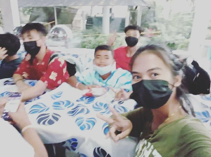 Peng7_'s tweet photo. Christmas party https://t.co/0rmEEWR8Rp