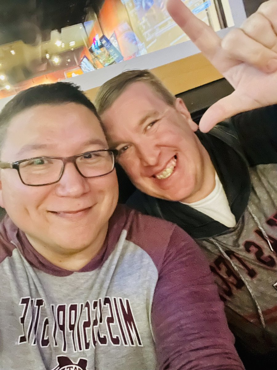 Romosexual1877's tweet photo. Watching @dak Alma mater @HailStateFB going up against @TexasTechFB. Go Bulldogs! Two households united. #AutoZoneLibertyBowl @BWWings @thowardttu https://t.co/nkeDY6FOlx