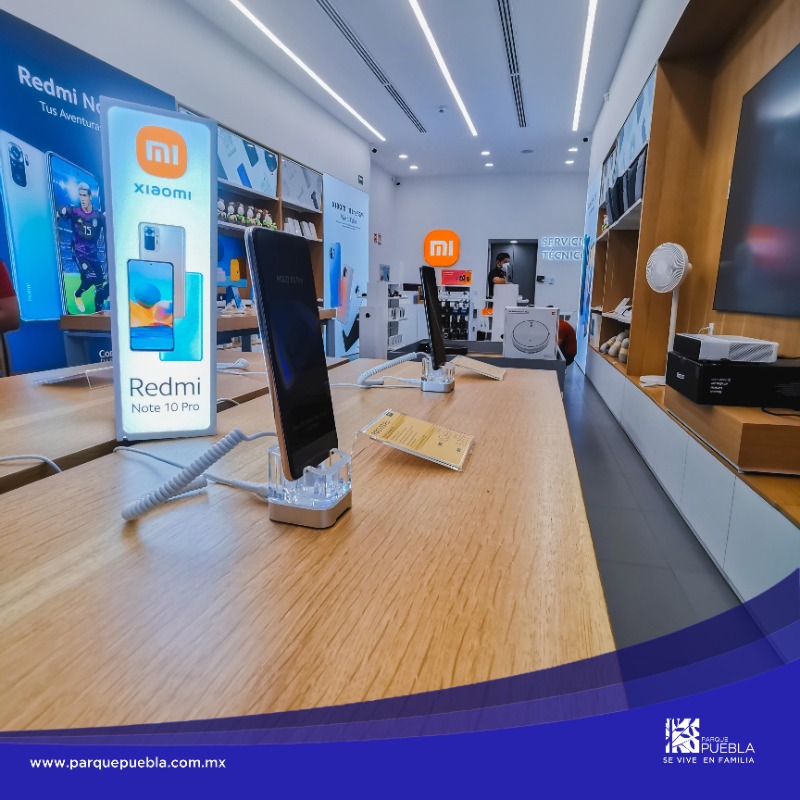 Parquepuebla_'s tweet photo. No se compliquen #reyesmagos, aquí encuentran los mejores dispositivos móviles. 👇🏽

📌#xiaomi, #huawei, #ishop - Planta baja
#hpstore - Segundo nivel. https://t.co/4QYZEHCfbH